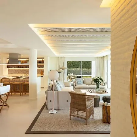 Beachfront La Luisa, Golden Mile, * Marbella