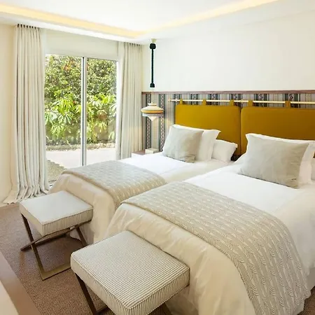 Beachfront La Luisa, Golden Mile, Villa *