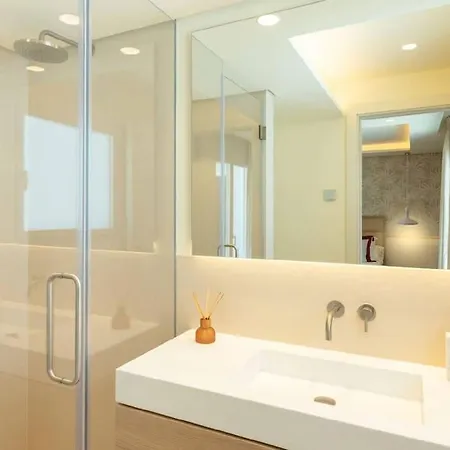 Villa Beachfront La Luisa, Golden Mile, *