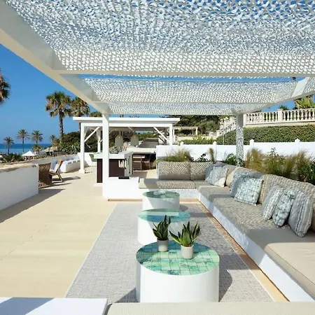 Beachfront La Luisa, Golden Mile,