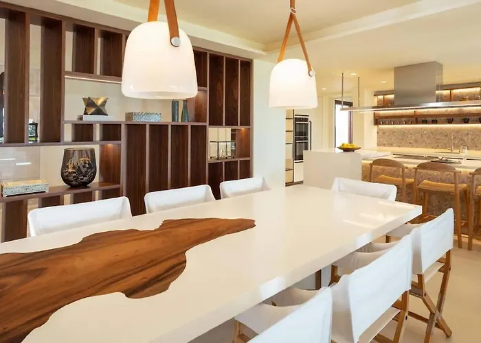 Beachfront La Luisa, Golden Mile, Marbella