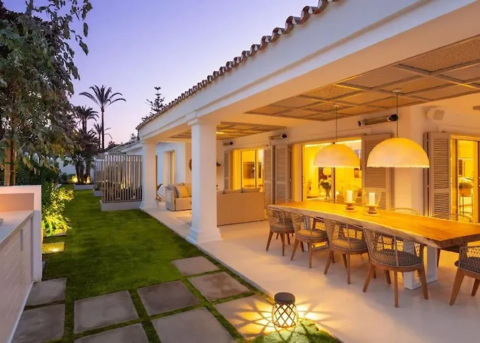 Beachfront La Luisa, Golden Mile, Marbella